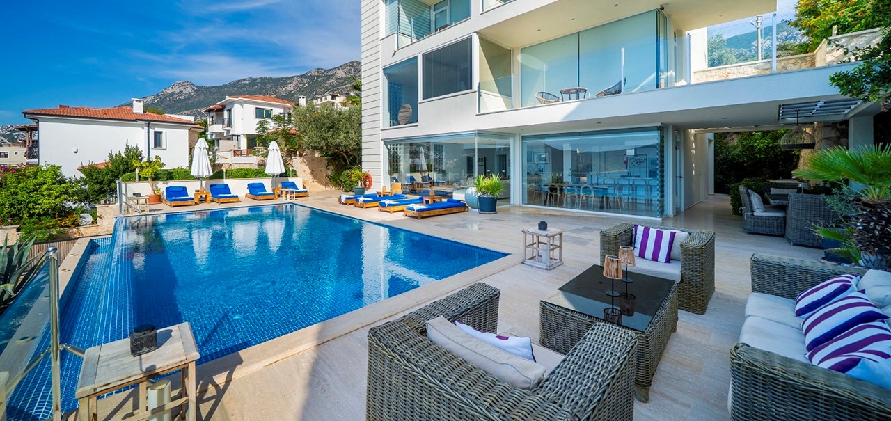 Architects House Kalkan Outdoor Seating Dining Areas With View 4