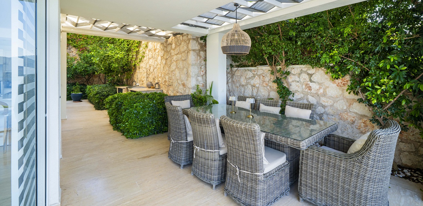 Architects House Kalkan Outdoor Seating Dining Areas With View 6