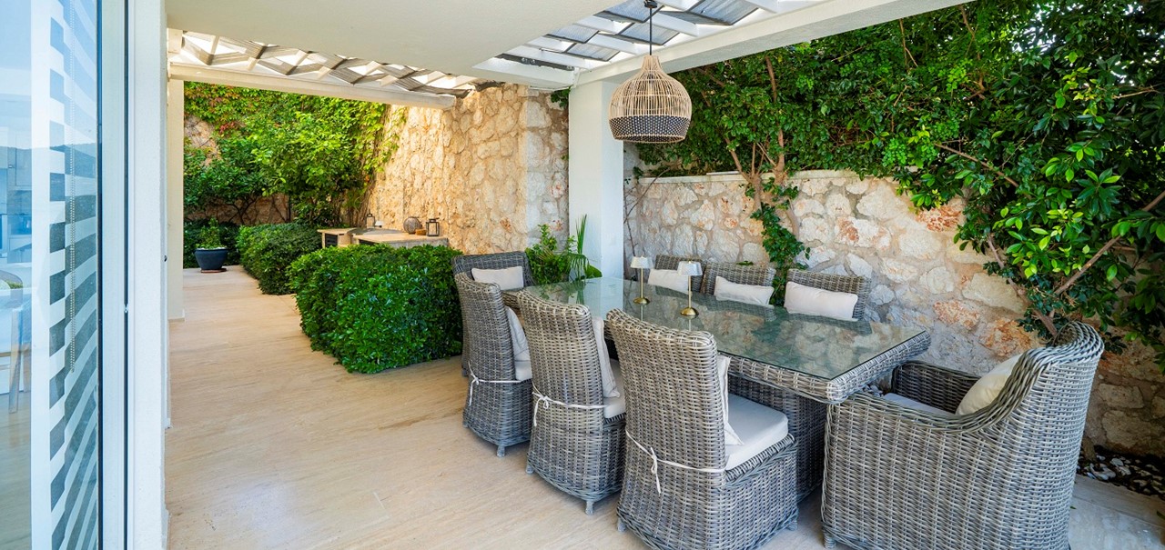 Architects House Kalkan Outdoor Seating Dining Areas With View 6