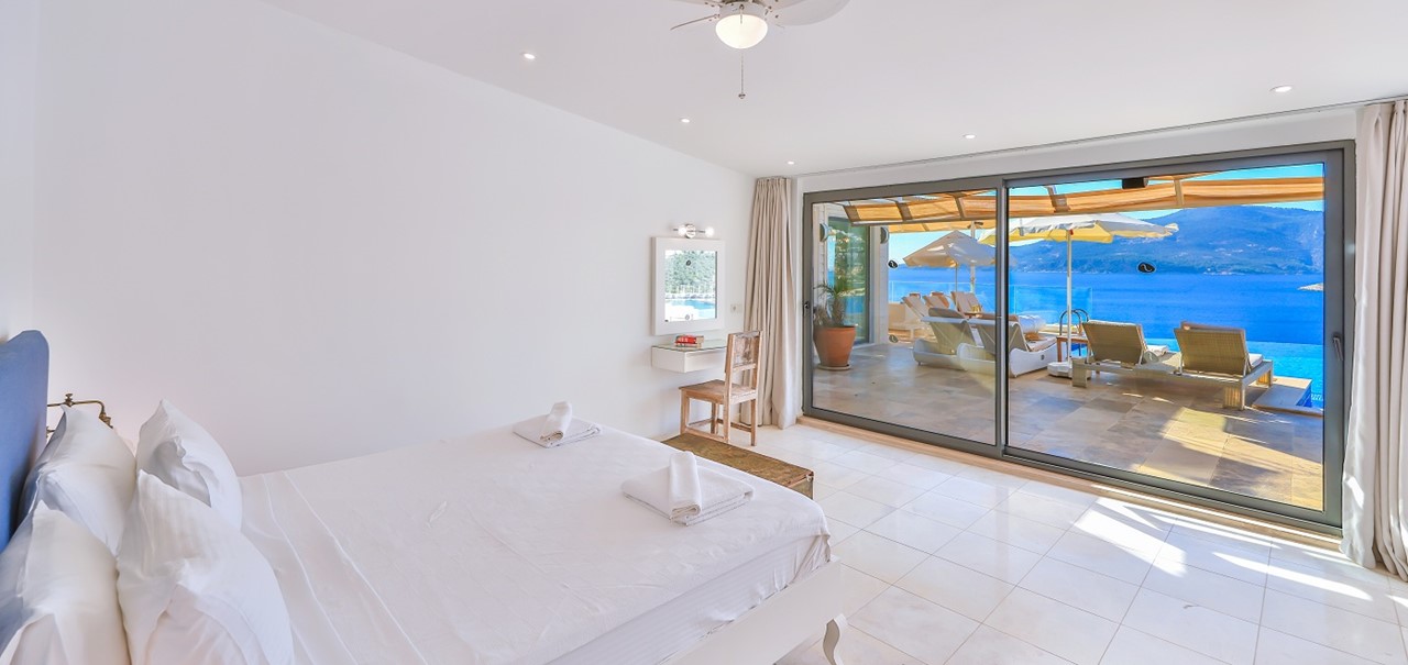 Villa Canim Kalkan Bedrooms And Bathrooms 4