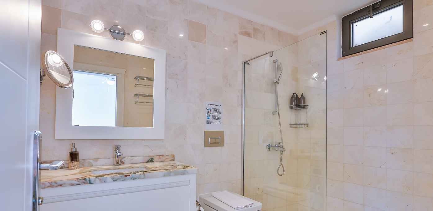 Villa Canim Kalkan Bedrooms And Bathrooms 5
