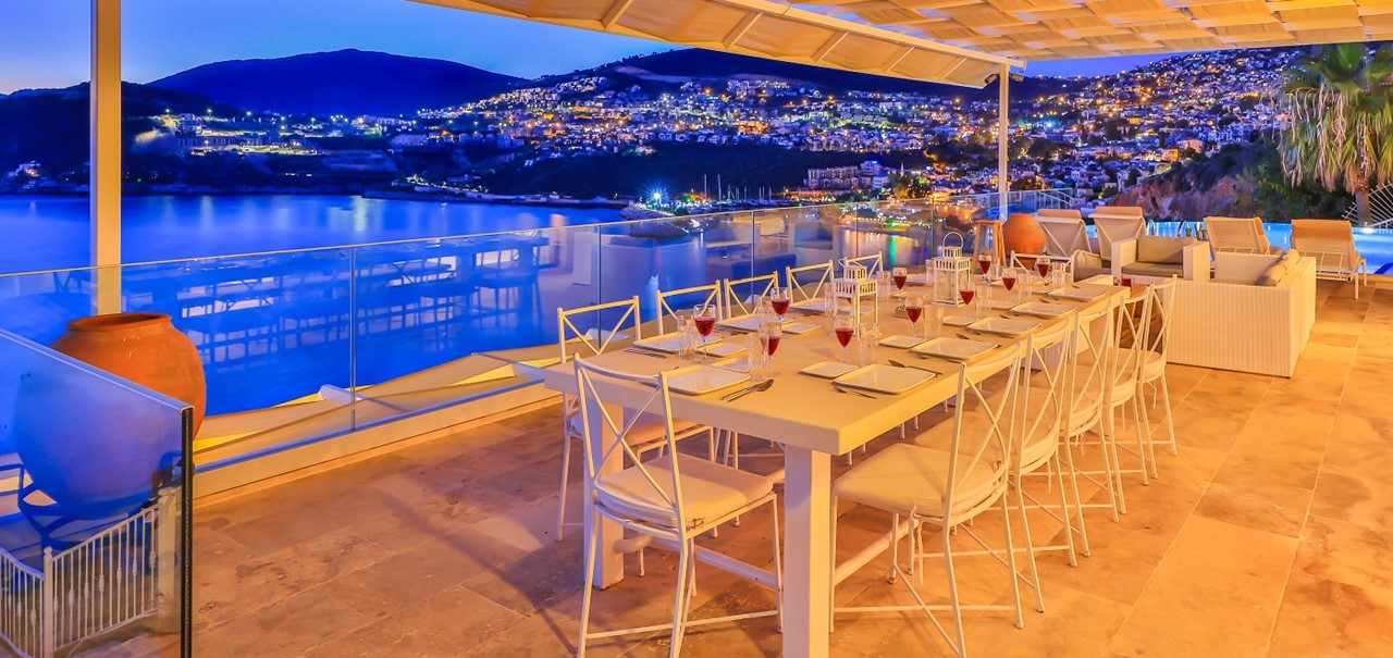 Villa Canim Kalkan Dining 1