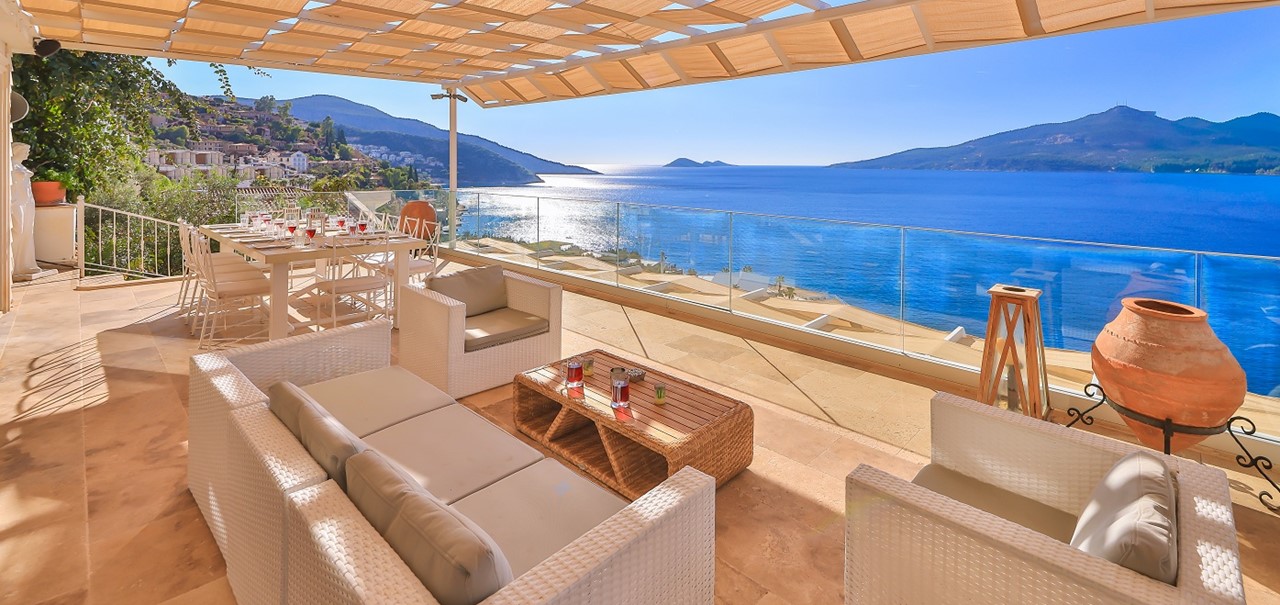 Villa Canim Kalkan Dining 9