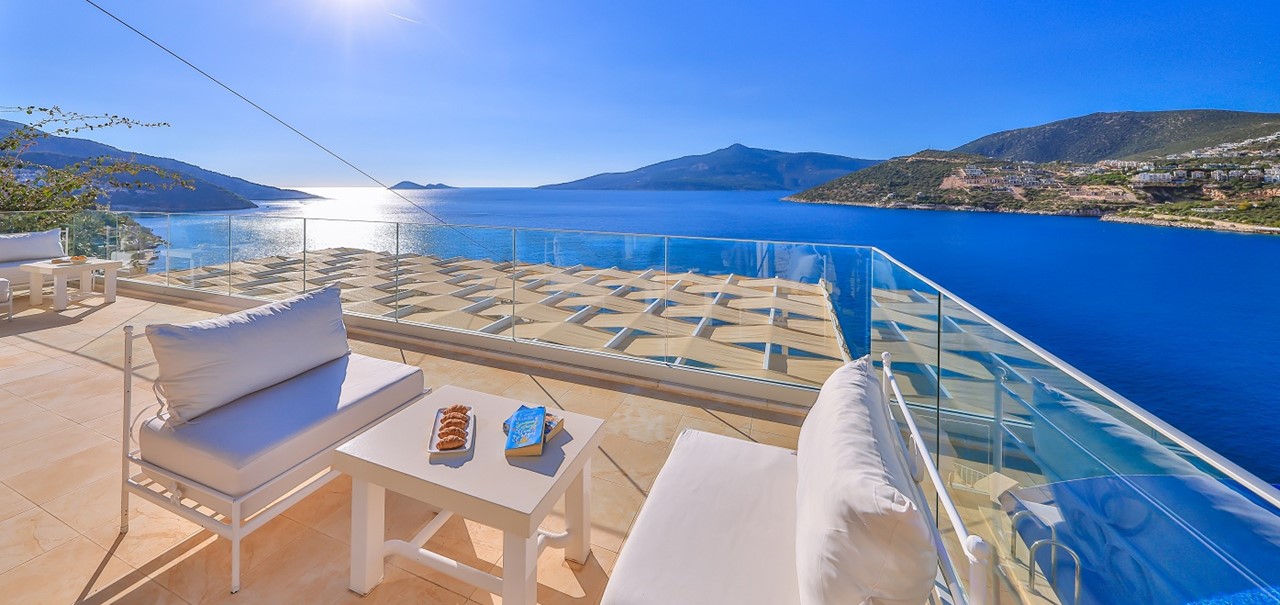 Villa Canim Kalkan Infinity Pool 15