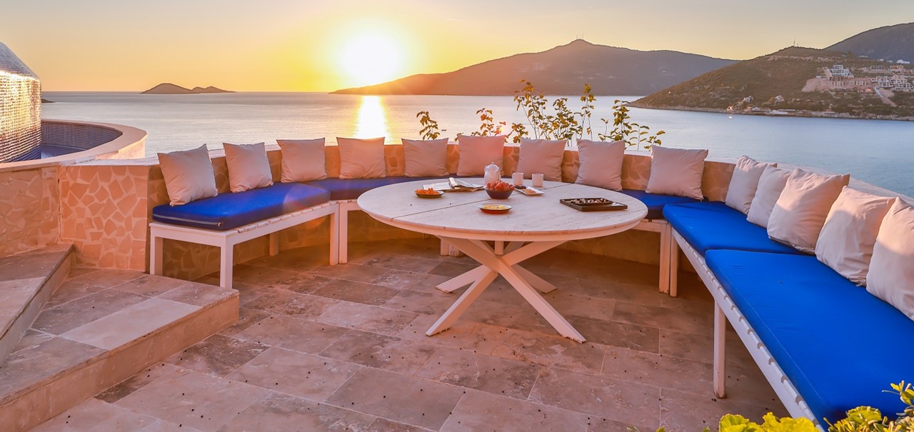 Villa Canim Kalkan Outdoor Seating 1
