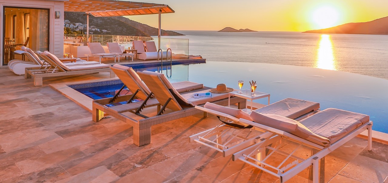Villa Canim Kalkan Outdoor Seating 2