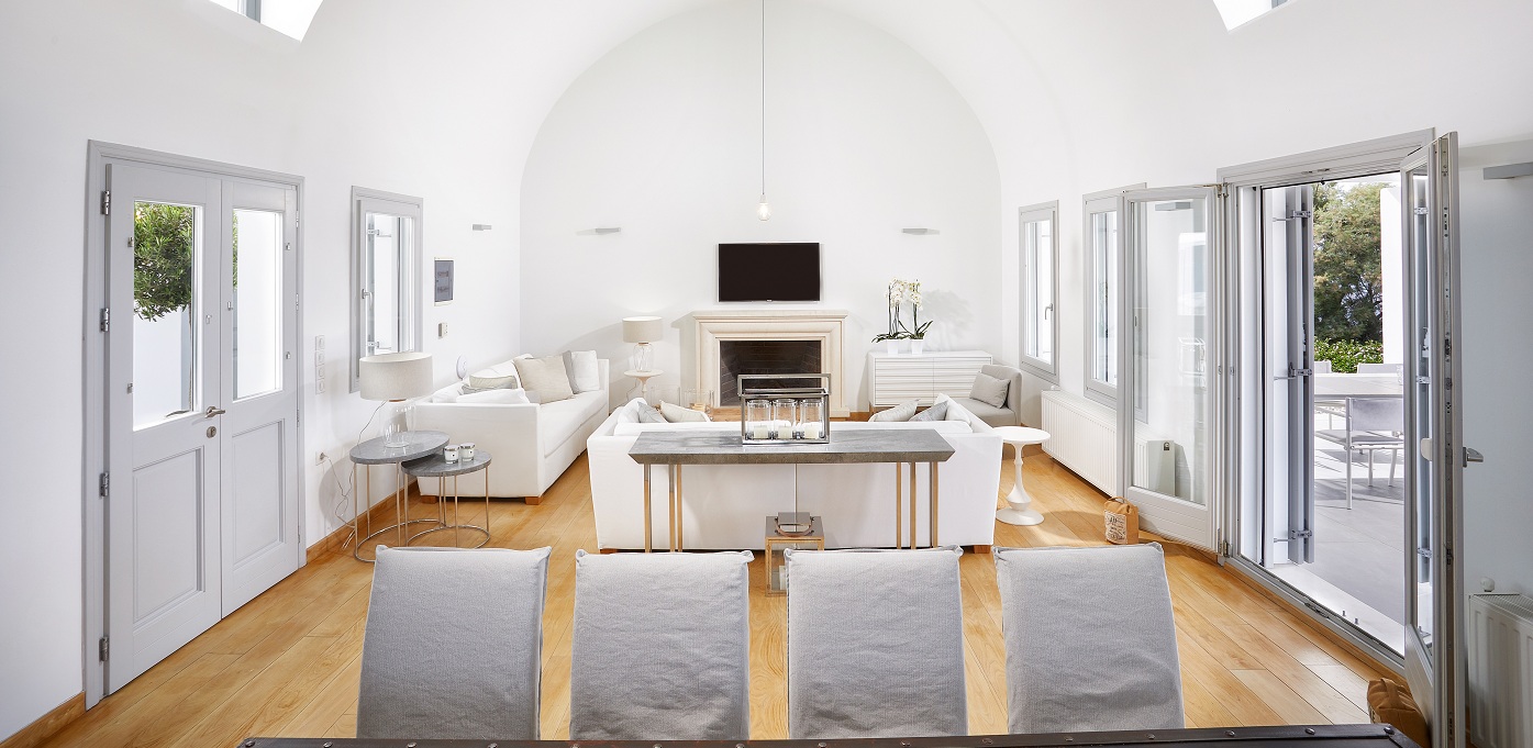 Villa Royal Blue Santorini 1