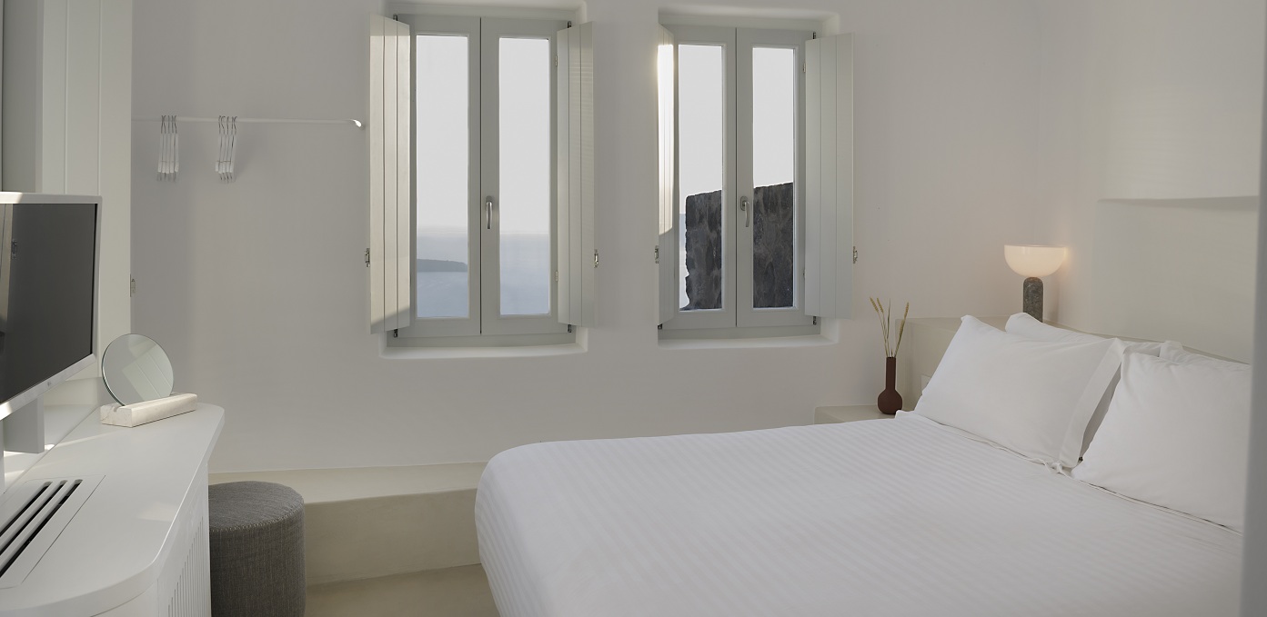 Villa Skyler 3 Bedroom Villa Santorini 16