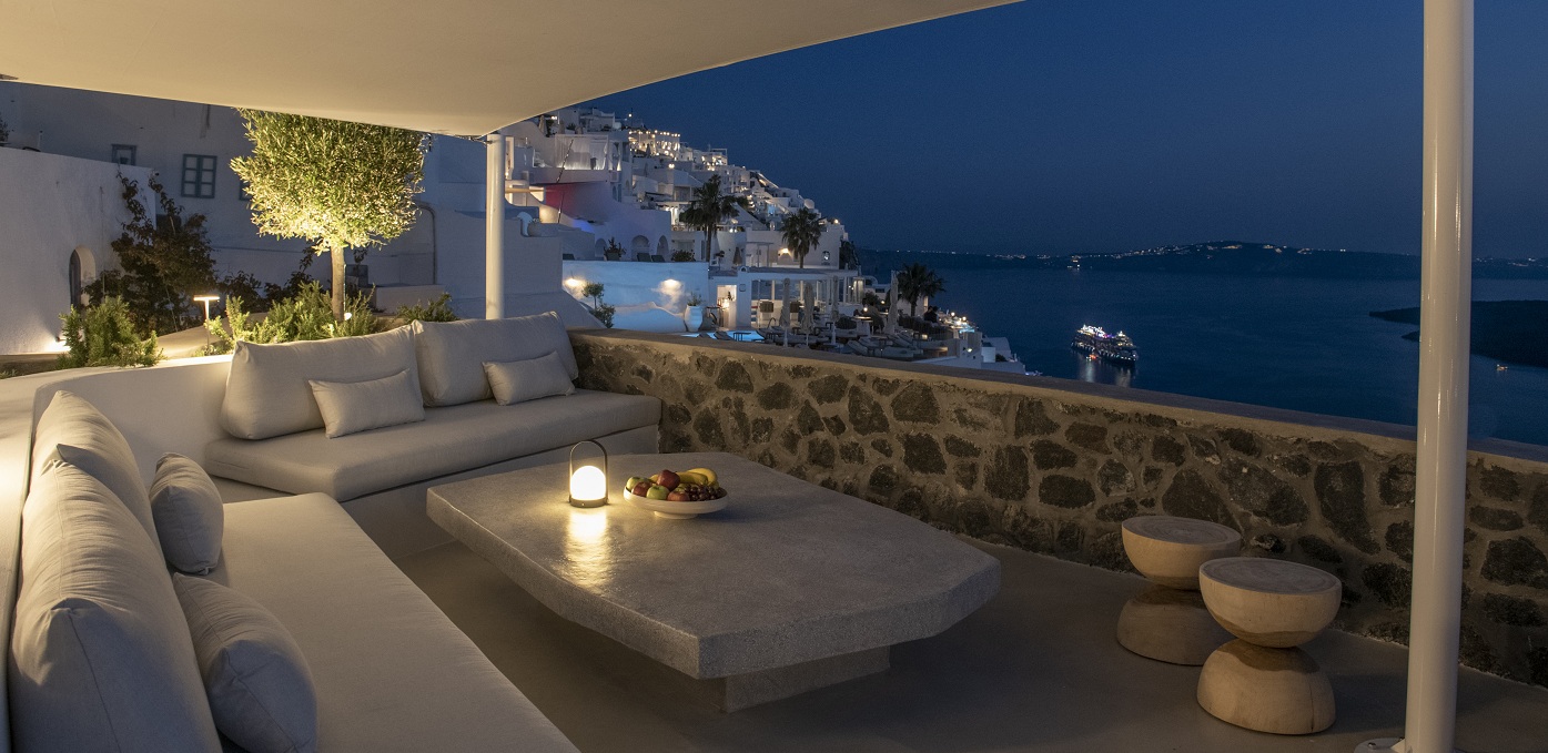 Villa Skyler 3 Bedroom Villa Santorini 23