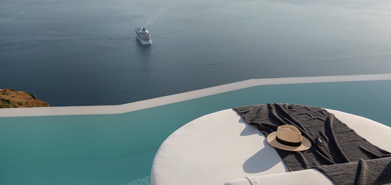 Villa Skyler 3 Bedroom Villa Santorini 27