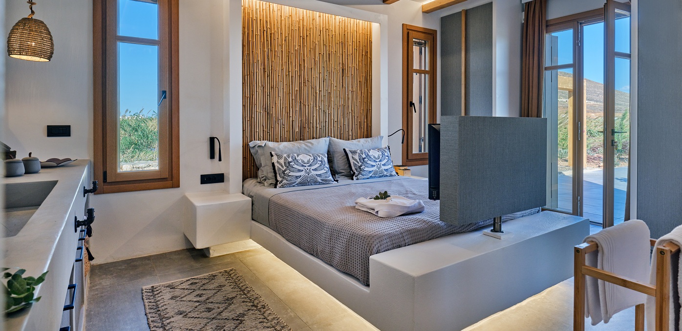 Mardiva Farmhouse Independent Studio 37