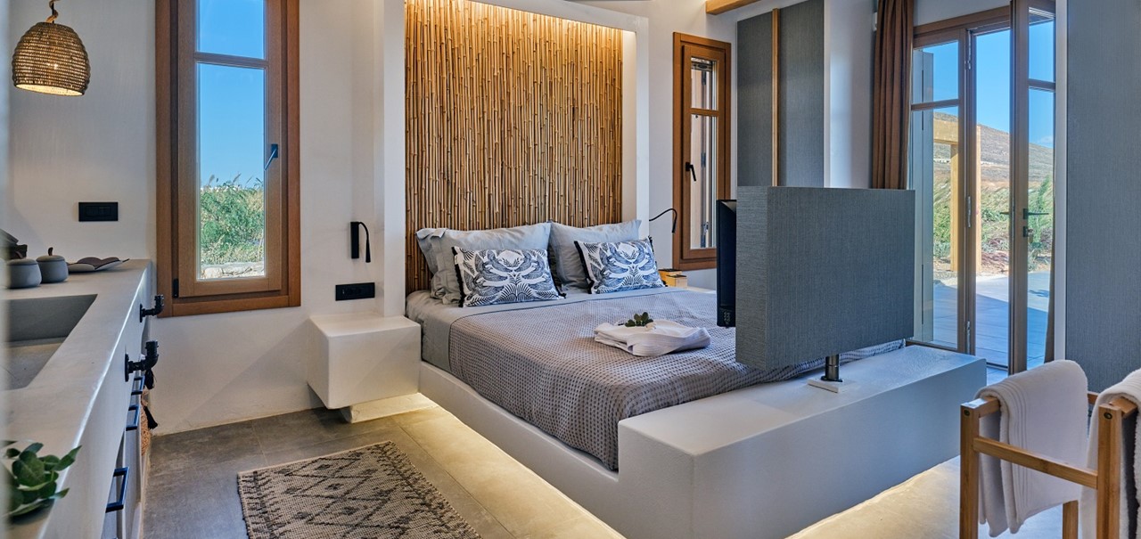 Mardiva Farmhouse Independent Studio 37