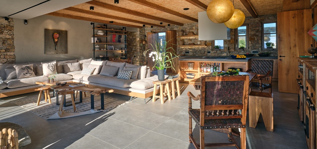 Mardiva Farmhouse Living Area104