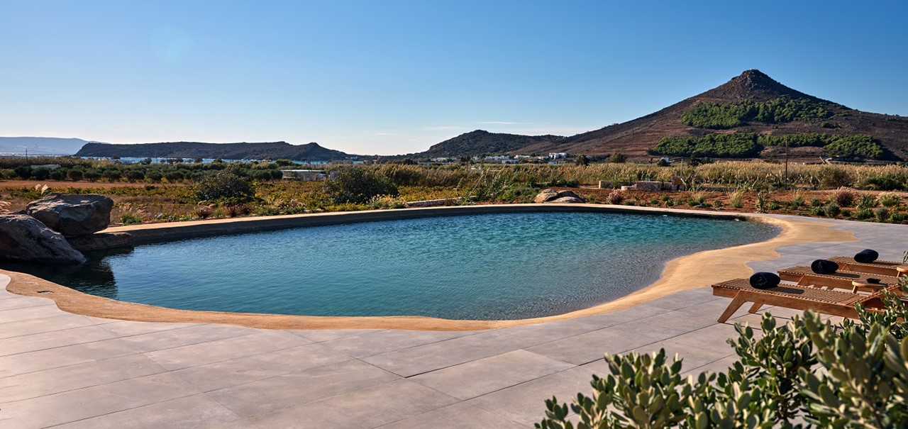 Mardiva Farmhouse Pool124