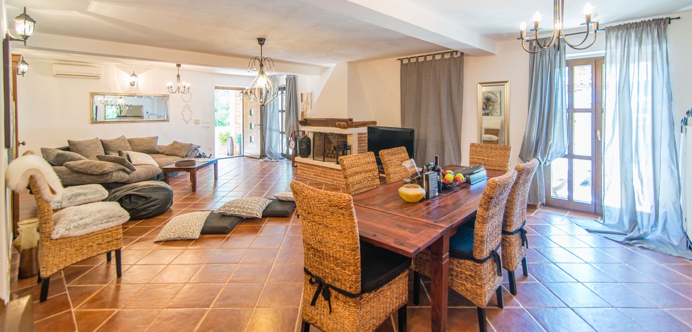 5 Orvas Villa 314 18