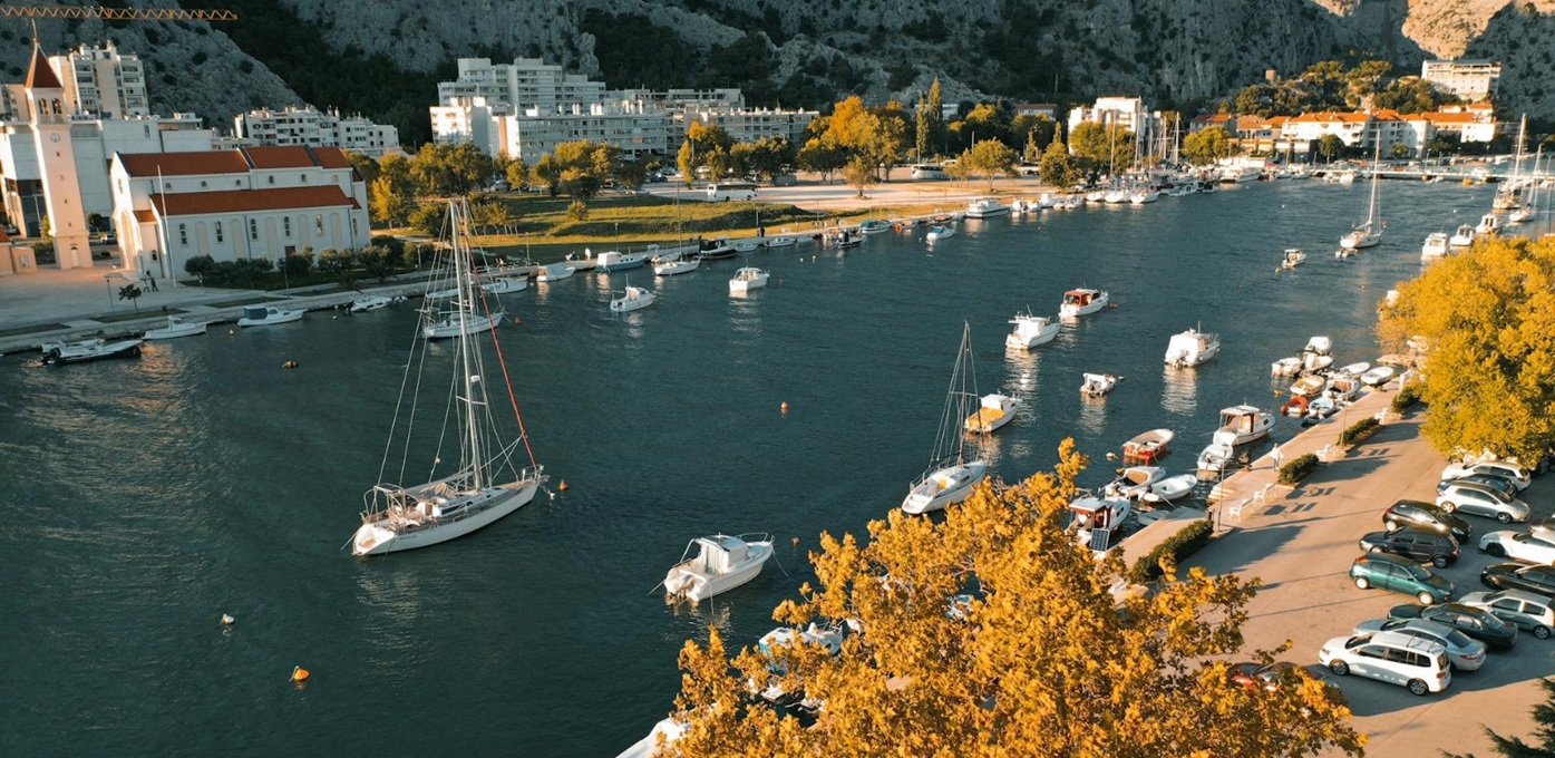 Premier Collection 4