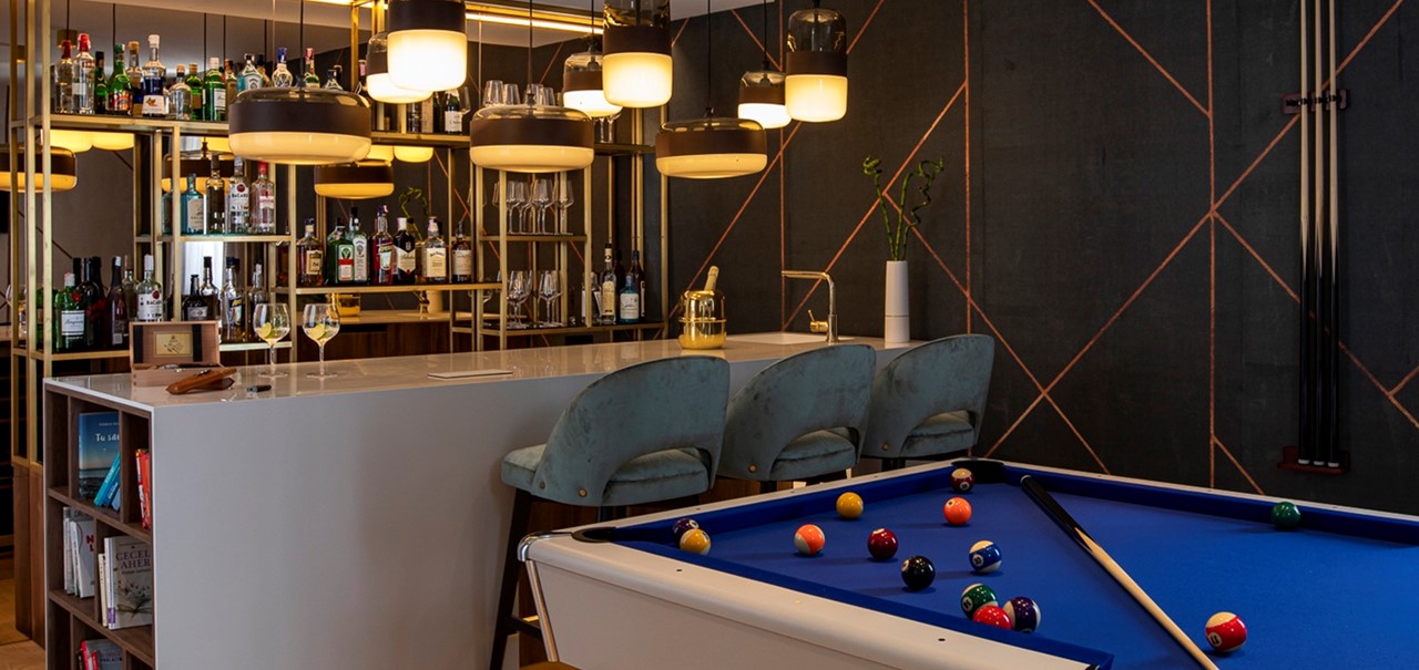 011 Villa Bellevue Dubrovnik Bar Room With Billiards Table 3