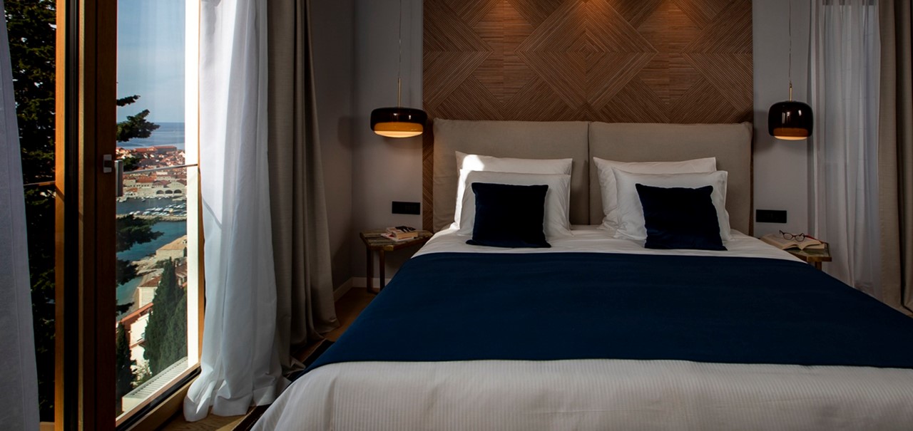 026 Villa Bellevue Dubrovnik Bedroom With City View