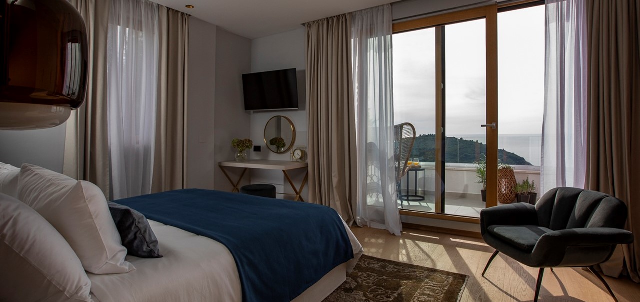 030 Villa Bellevue Dubrovnik Bedroom With Sea View 5
