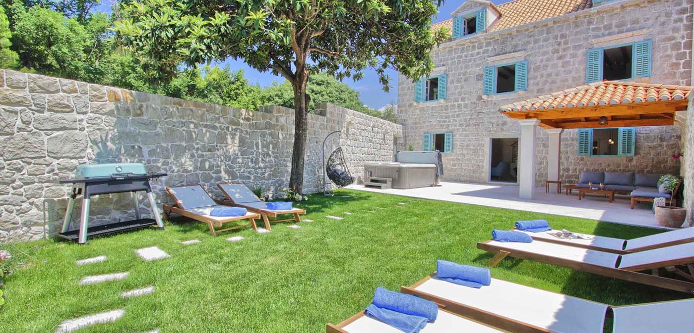 The Stone House Cavtat Garden With House