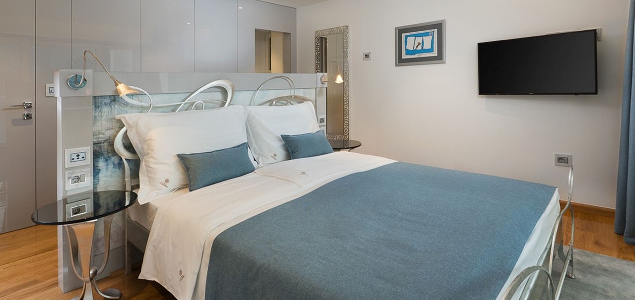 Bedroom 2 Villa 108 34