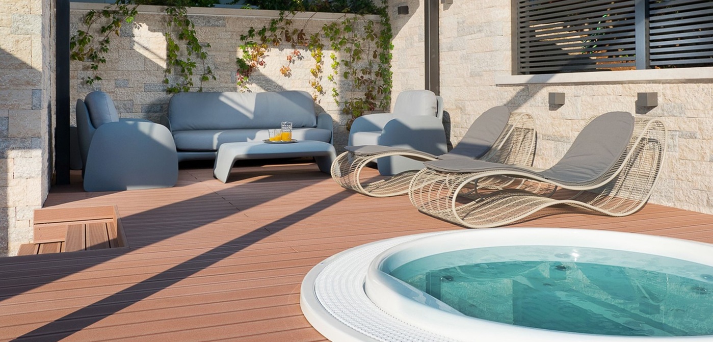 Outside Jacuzzi Villa 108 98