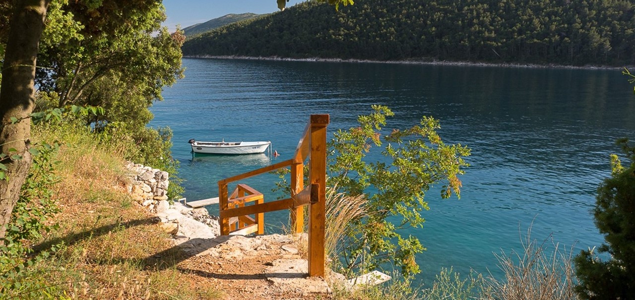 Outside Sea Access Villa 108 76