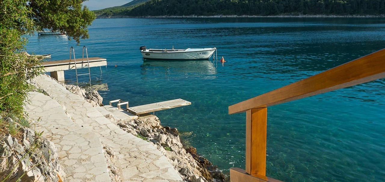 Outside Sea Access Villa 108 77