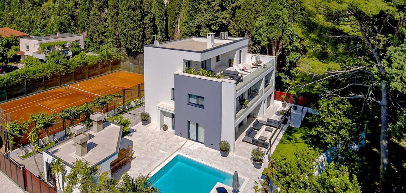 Villa Kastela Grand
