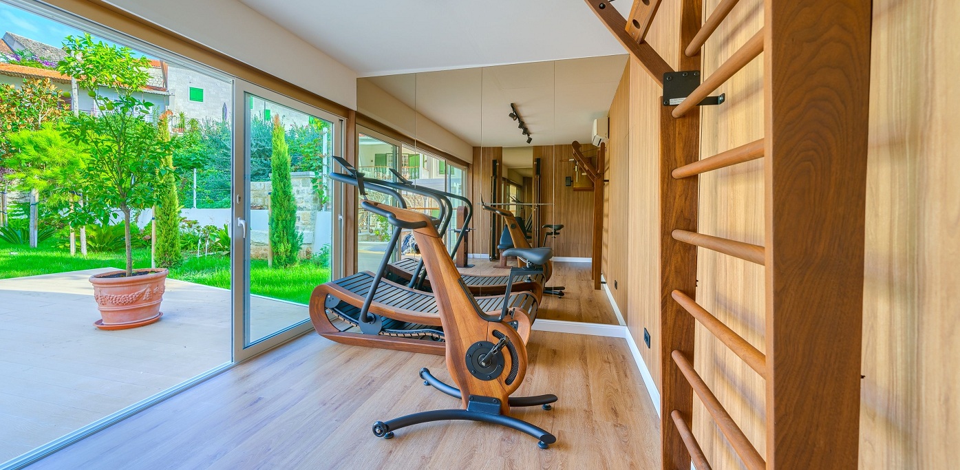 Hotel Brattia Fitness Room 1