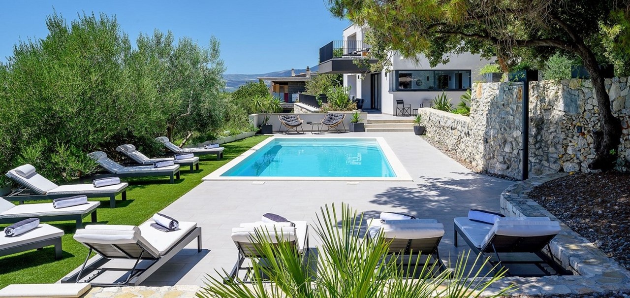 Villa 115 105