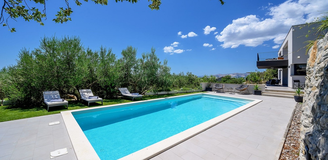 Villa 115 108