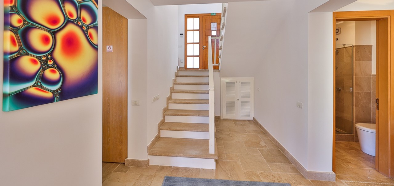 Villa Kalu Lavanta Kalkan Hall Stairs KA0A000146