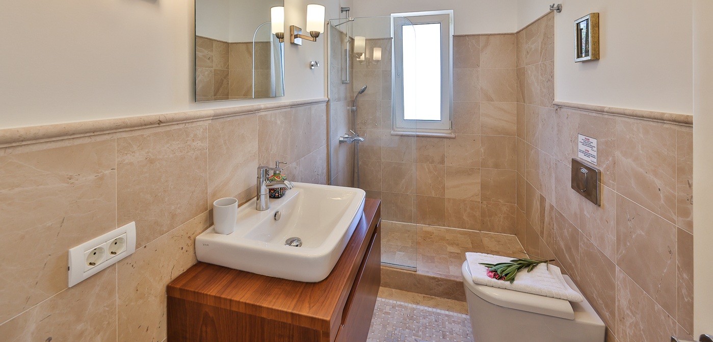 Villa Kalu Lavanta Kalkan Bathroom 1 KA0A00019